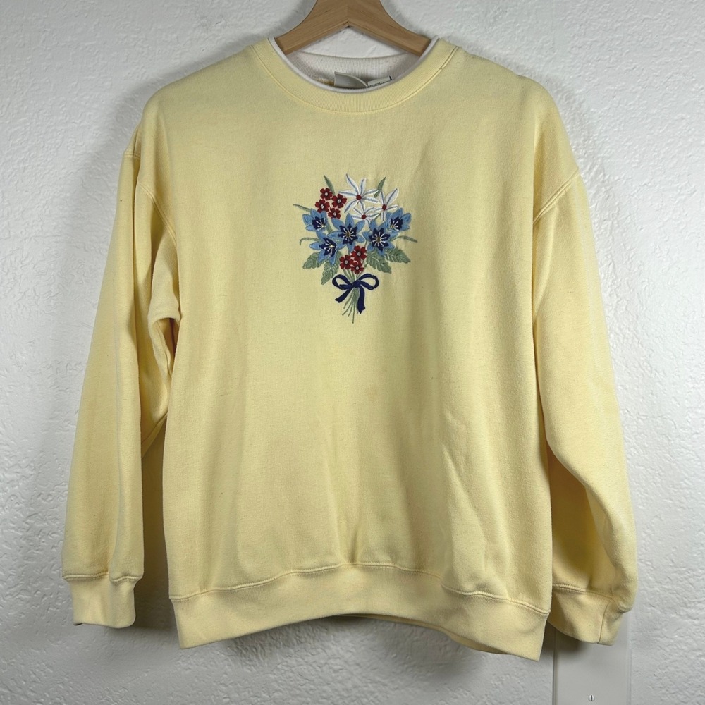 Classic Elements Sweatshirt Yellow Floral Embroidered Pullover Size M